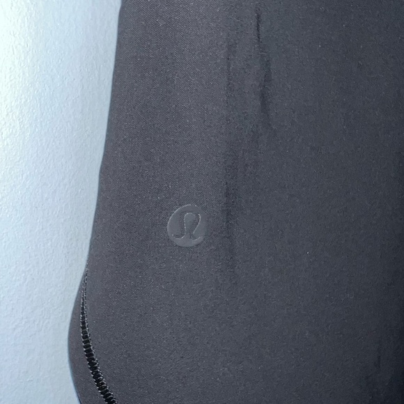 Lululemon On The Fly Skirt *21"
Black - Picture 6 of 9